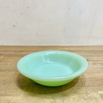 Fire King Jade-ite Fruit Bowl 【B8293】