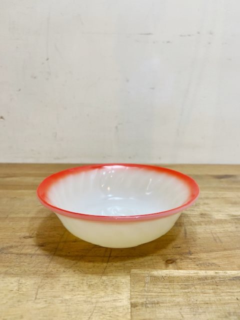 Fire King Sunrise Fruit Bowl 【B8294】