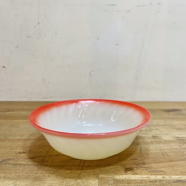 Fire King Sunrise Fruit Bowl 【B8294】 - 画像 (2)