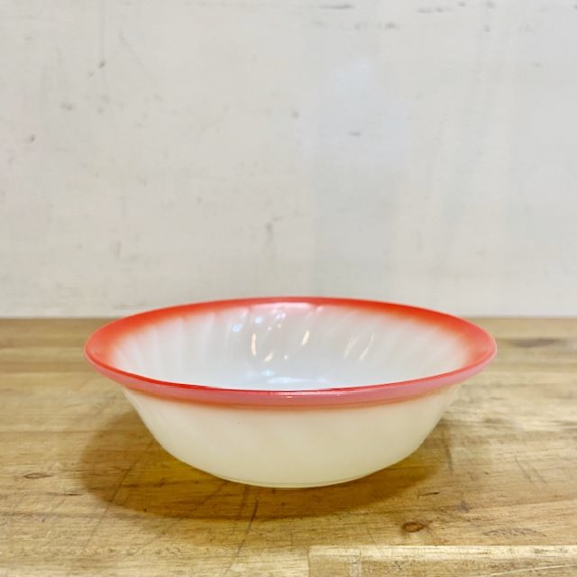 Fire King Sunrise Fruit Bowl 【B8295】 - 画像 (2)