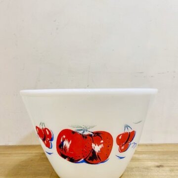 Fire King Apples and Cherries Mixing Bowl 【B8297】