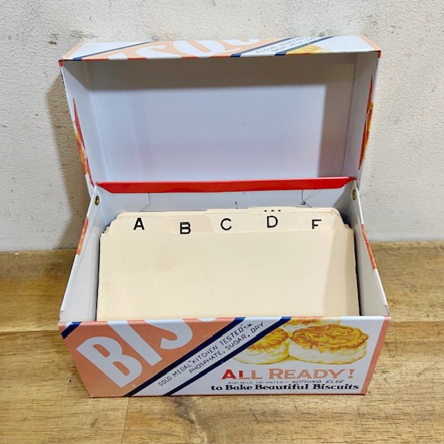 Vintage Metal Recipe Box 【B9599】 - 画像 (8)