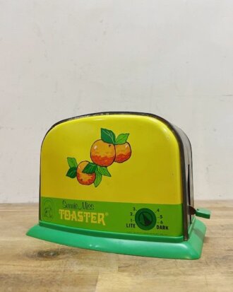 Vintage Toy Toaster【B8775】